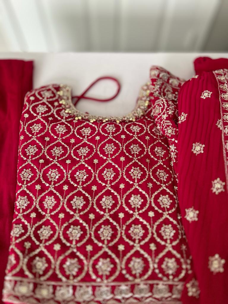 Lehenga- RaniPink in Trendy Divided Pattern in skirt