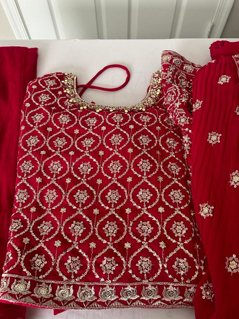 Lehenga- RaniPink in Trendy Divided Pattern in skirt